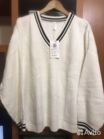 Джемпер из акрила