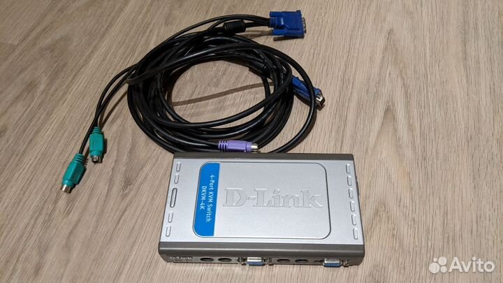KVM переключатель D-Link dkvm-4K