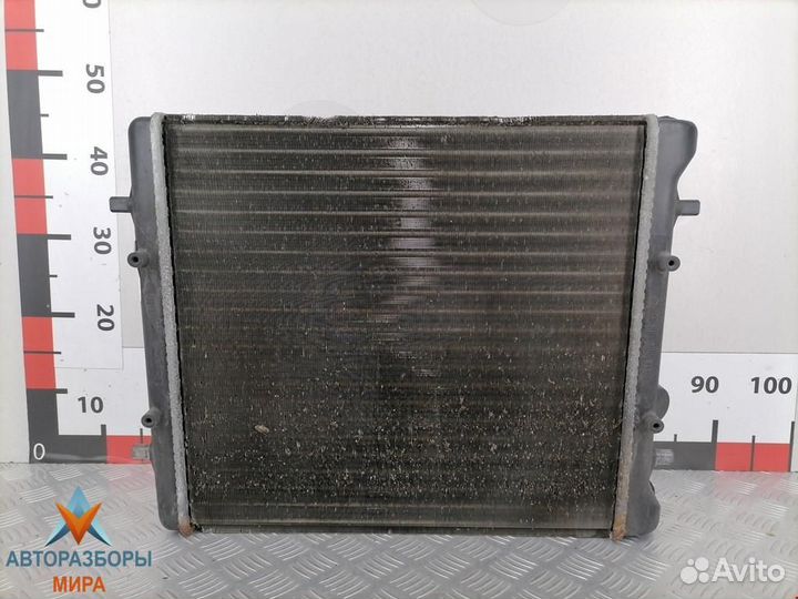 Радиатор (основной) Volkswagen Golf 3 1998