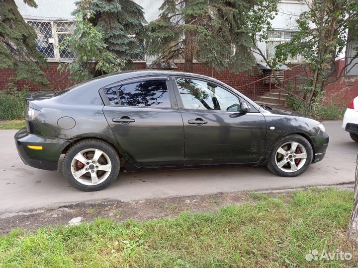 Mazda 3 2.0 МТ, 2005, 280 000 км
