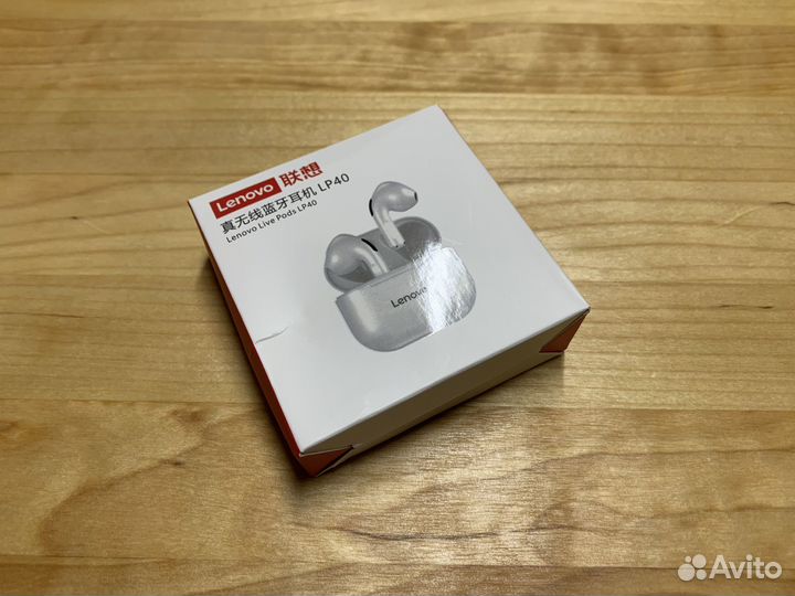 Новые беспроводные наушники Lenovo LivePods LP40