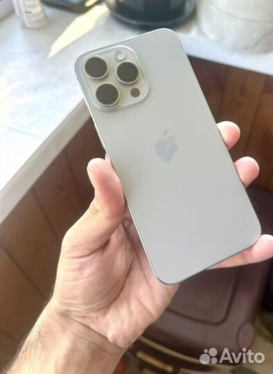 iPhone 15 Pro Max, 256 ГБ