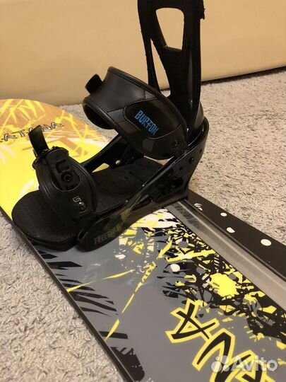 Сноуборд с креплением