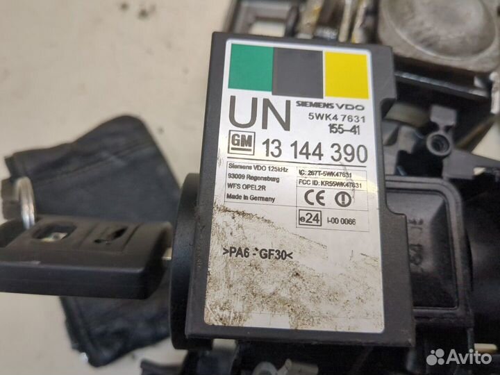 Колонка рулевая Opel Meriva, 2005