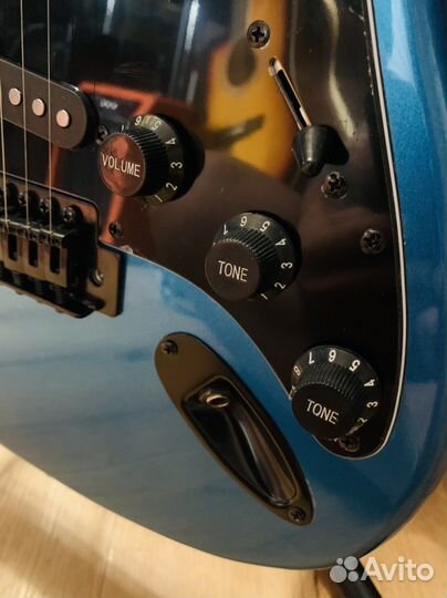 Электрогитара + Комбик (комплект)