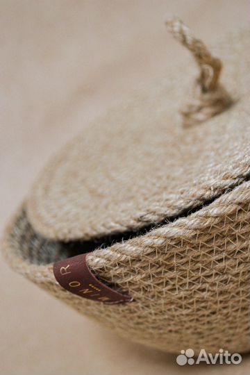 Корзина из джута с крышкой