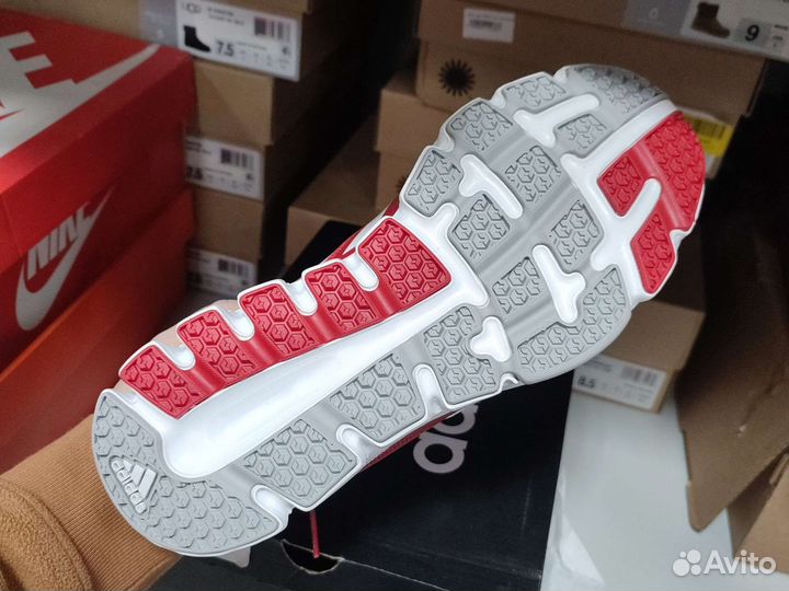 Кроссовки adidas (us 8,5)