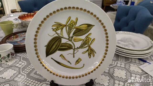 Винтаж. Тарелка Ваниль Fein Bayreuth Sophieninal