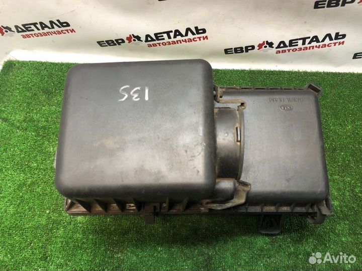 Корпус воздушного фильтра Kia Carens минивэн 1