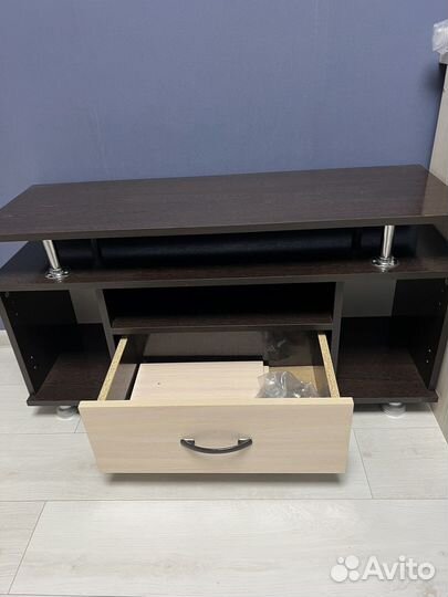 Тумба под телевизор