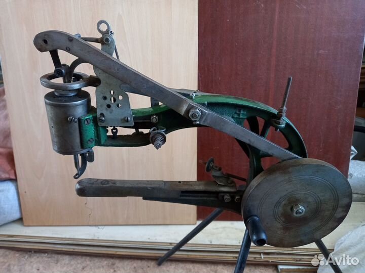 Швейная машинка Версаль