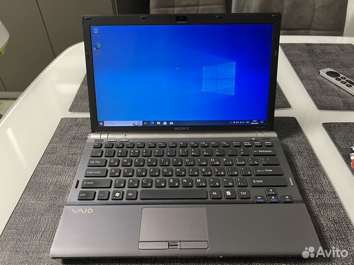 Ноутбук Sony VGN-Z11XRN