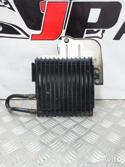 Радиатор масляный Mitsubishi Outlander