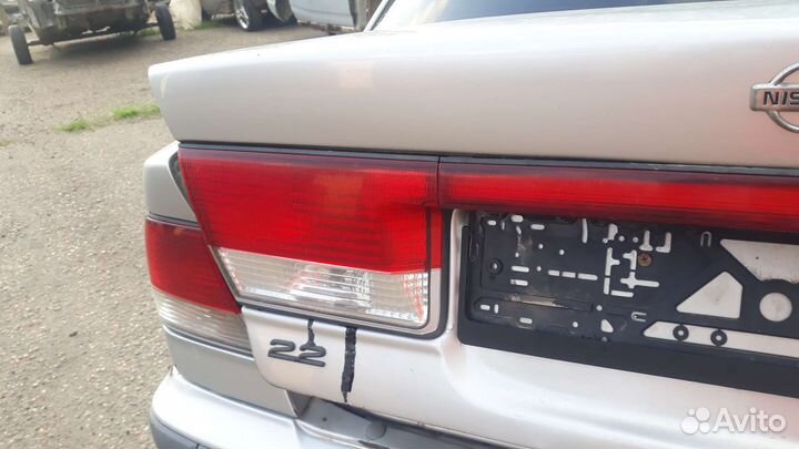 Крышка багажника nissan sunny b15