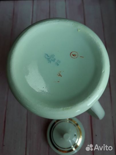 Кофейник фабрики Дулево