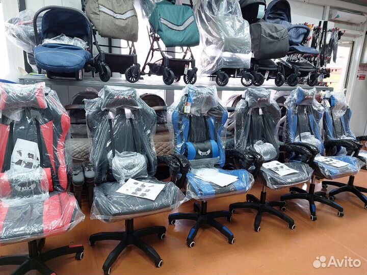 Компьютерные кресла в ассортименте