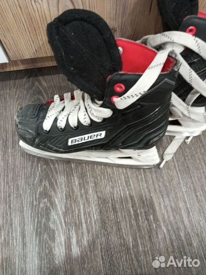 Коньки хоккейные bauer 35 размер
