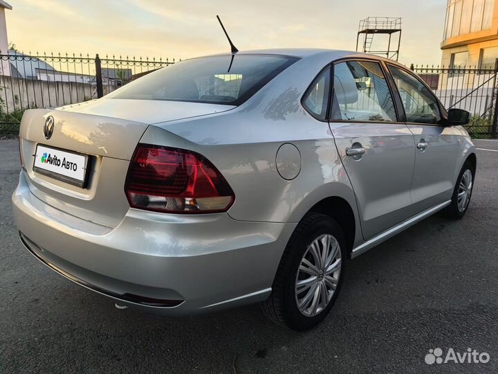 Volkswagen Polo 1.6 AT, 2016, 107 500 км