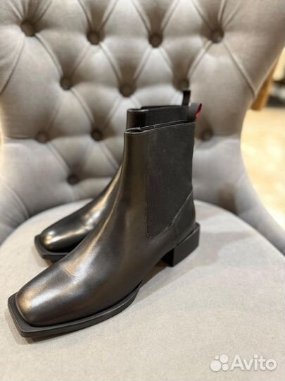 Ботильоны женские 37/38/39 Max&Co кожа новые