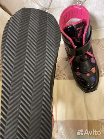 Дутики reebok 37