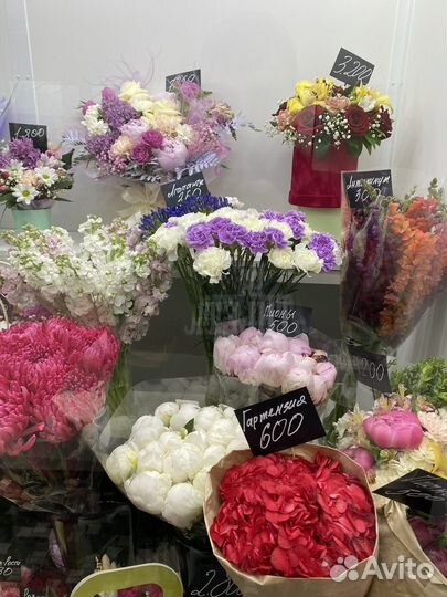 Продам цветочный магазин