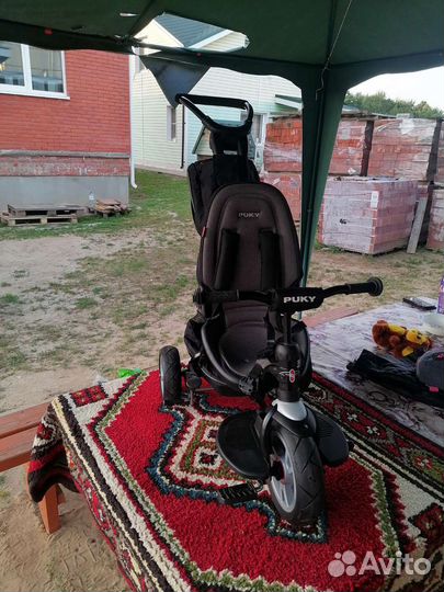 Трехколесный велосипед