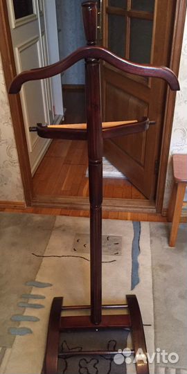 Вешалка напольная