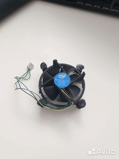 Кулер процеccорный intel