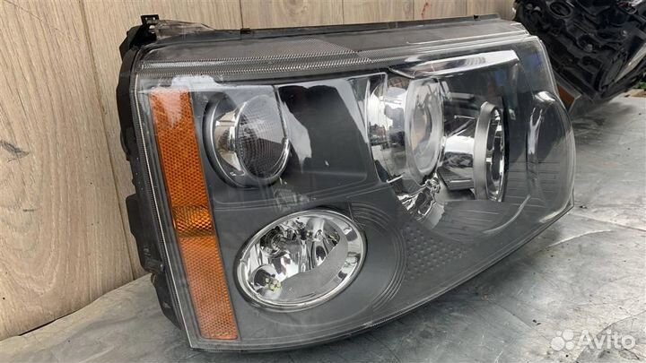 Фара правая от Land Rover Range Rover Sport 2005