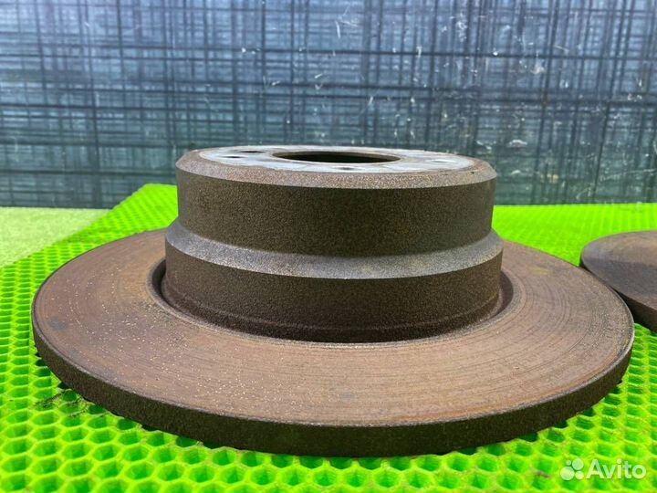 Тормозной диск задний Bmw X5 E53 M54 2002