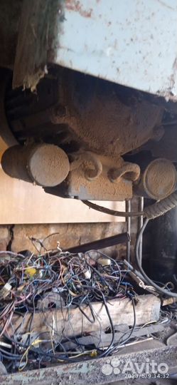 Дерево обрабатывающий станок