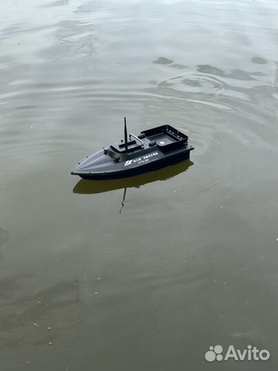 Прикормочный кораблик с GPS NEW version