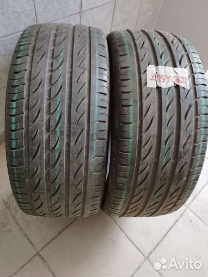 Pirelli P Zero Nero 235/45 R17