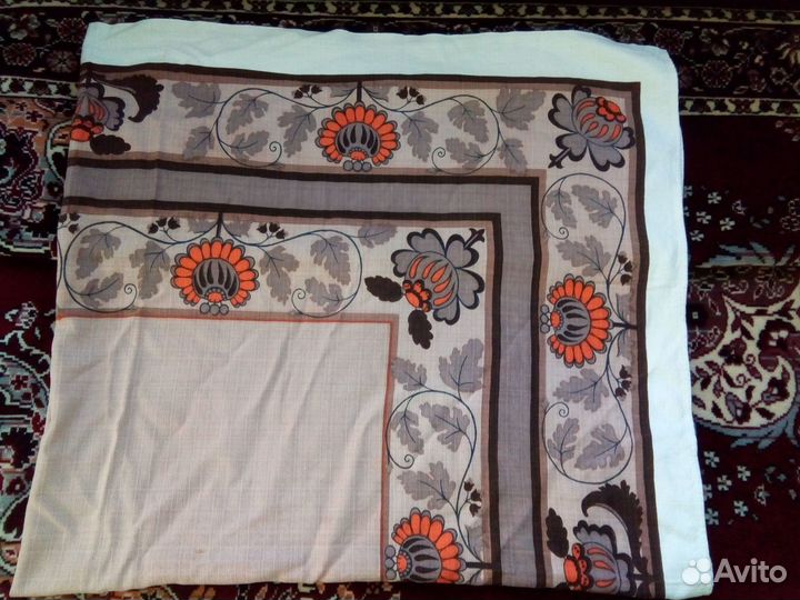 Покрывала и скатерти