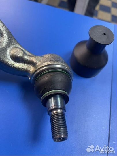Рычаг передней подвески Mercedes A 221 330 77 07