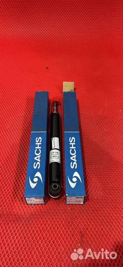 Стойки задние Avensis 3 (комплект)