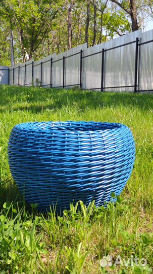 Кашпо из ротанга