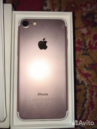iPhone 7, 32 ГБ