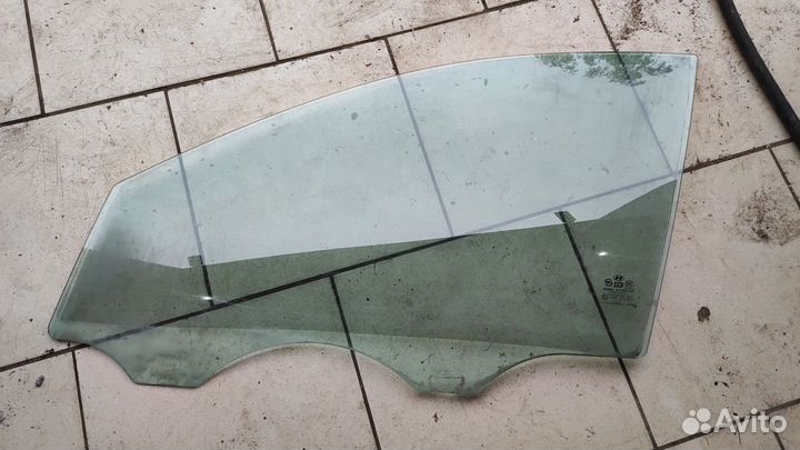 Стекло боковое двери hyundai sonata nf