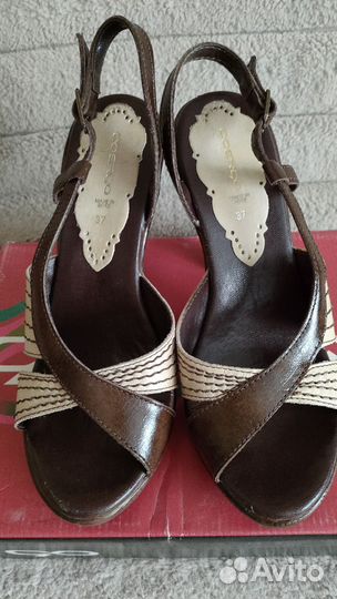 Босоножки женские