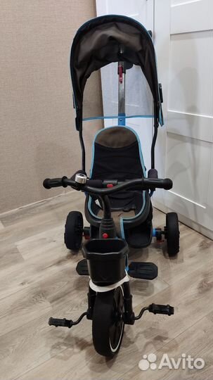 Детский велосипед с ручкой