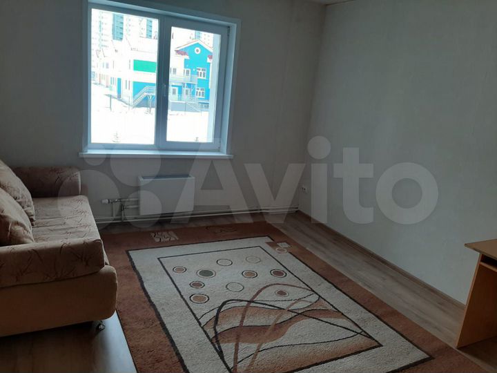 2-к. квартира, 67,8 м², 2/10 эт.