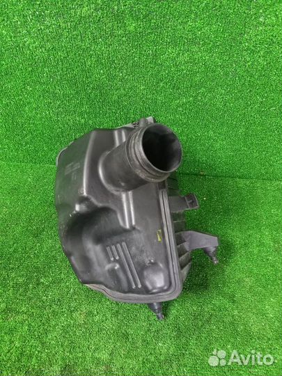 Корпус воздушного фильтра Nissan Qashqai J10