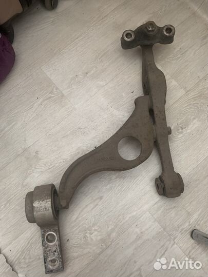 Передний нижний рычаг mazda 6 gh