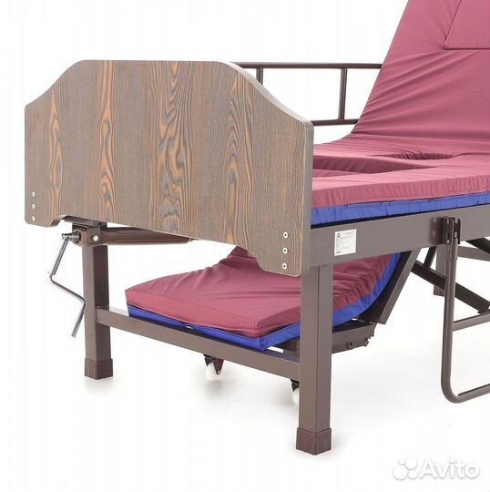 Медицинская кровать