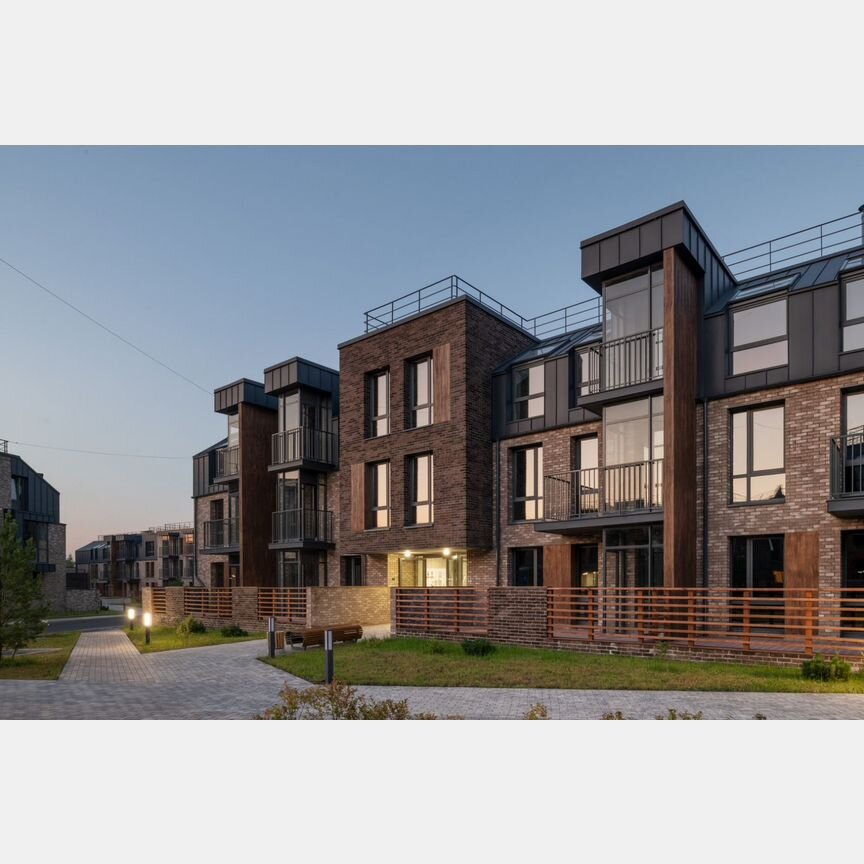 2-к. квартира, 79,3 м², 3/3 эт.