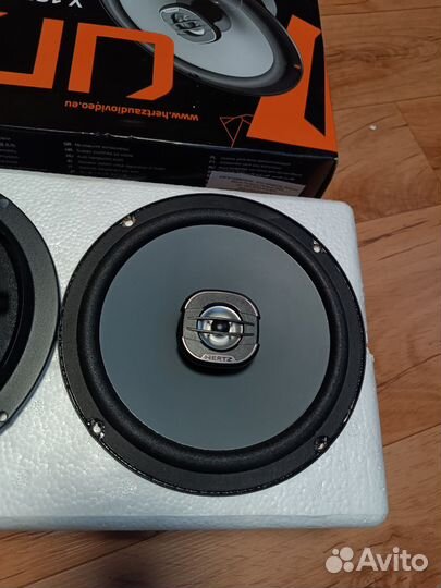 Колонки Hertz Uno X 165