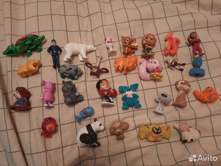 Игрушки из киндера