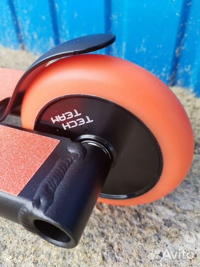 Самокат трюковой Tech Team DukeR 404 новый дизайн