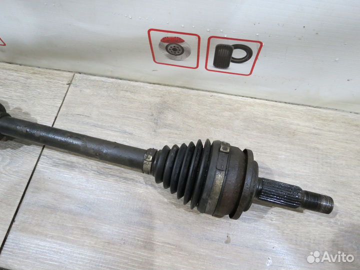 Привод передний левый Toyota Corolla 150